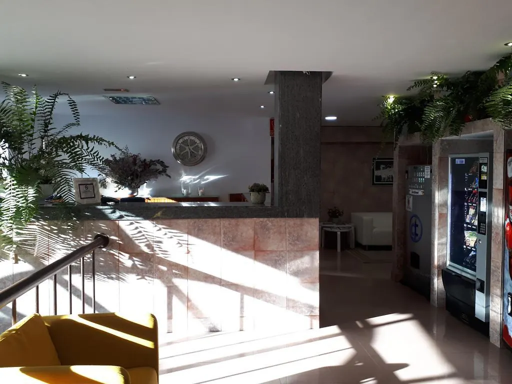 Hostel Hostal Residencia Cardona Arrecife  Ισπανία