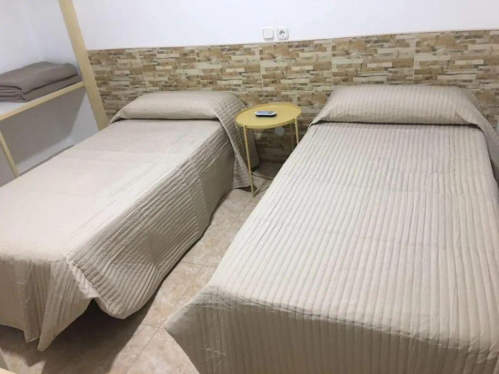 Hostal Residencia Cardona Arrecife  Arrecife (Lanzarote)